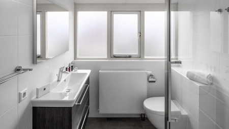 Badkamer - Roompot Vakantiepark Zeebad Badkamer - Roompot Vakantiepark Zeebad