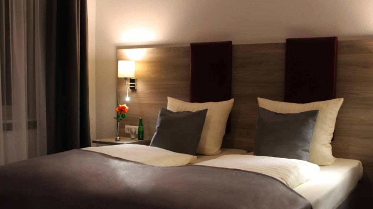 Standardzimmer – Hotel Hohenstaufen