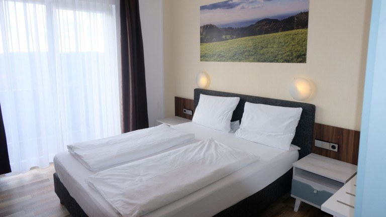Standardzimmer - Hotel Zum Weissen Lamm