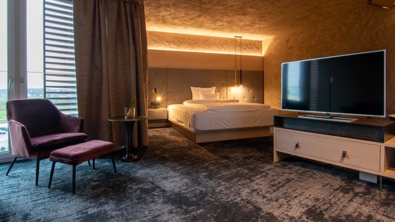 Junior Suite - Meiser Design Hote