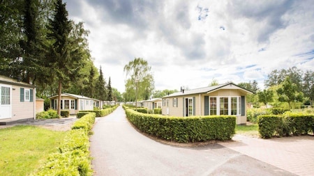 Buitenaanzicht- TopParken Recreatiepark de Wielerbaan