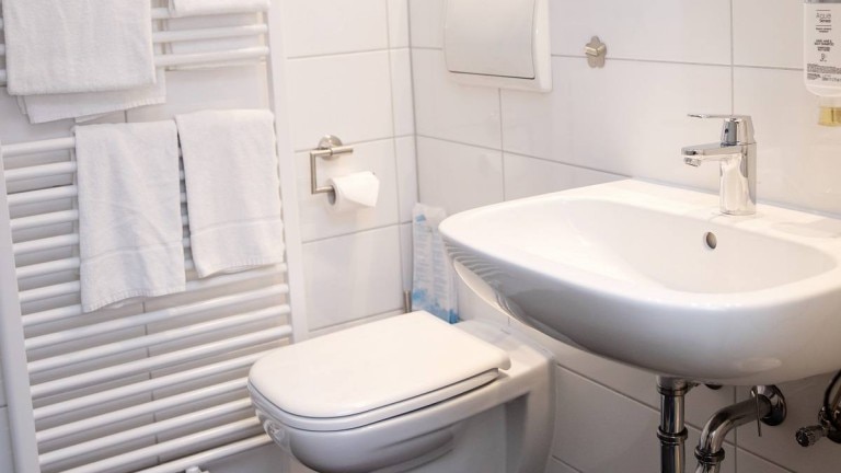 Badezimmer – Parkhotel Papenburg