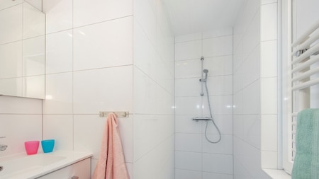 Badkamer - Roompot Resort Arcen Badkamer - Roompot Resort Arcen