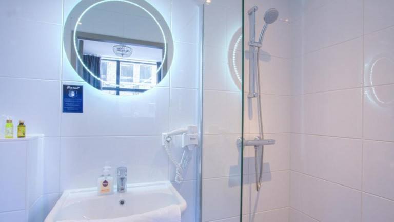 Badkamer Deluxe - Kings Inn