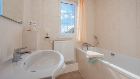 Badezimmer - Roompot Ferienresort Cochem