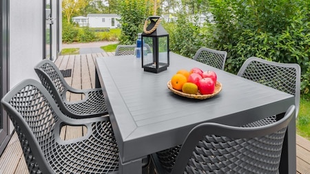 Terrasse - Roompot Vakantiepark Hunzedal
