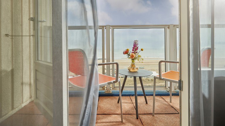 Komfort-Zimmer mit Meerblick und Frontalausrichtung – Carlton Beach Hotel