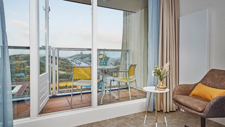 Komfort-Zimmer mit Meerblick und Frontalausrichtung – Carlton Beach Hotel