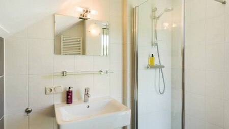 Badkamer - Villapark de Weerribben Badkamer - Villapark de Weerribben