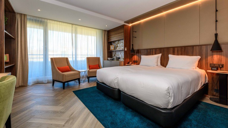 Doppelzimmer mit getrennten Betten – Doubletree by Hilton Royal Parc Soestduinen