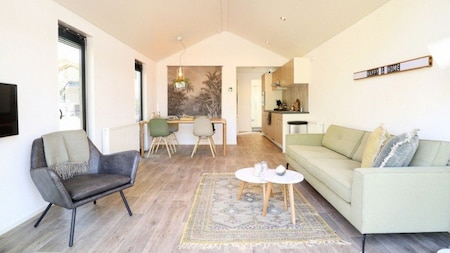 Wohnzimmer - EuroParcs Maasduinen