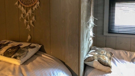 Schlafzimmer - EuroParcs Beekbergen