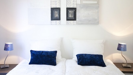 Slaapkamer - EuroParcs Buitenhuizen Slaapkamer - EuroParcs Buitenhuizen