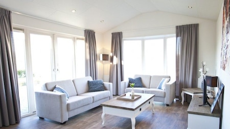 Wohnzimmer - EuroParcs Spaarnwoude