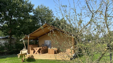 Buitenaanzicht - Camping de Vinkenkamp Buitenaanzicht - Camping de Vinkenkamp