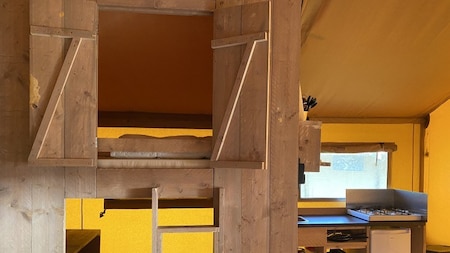 Bedstee - Camping de Vinkenkamp Bedstee - Camping de Vinkenkamp