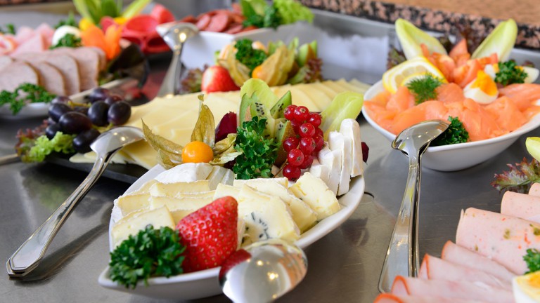 Ontbijtbuffet - ACHAT Hotel Suhl