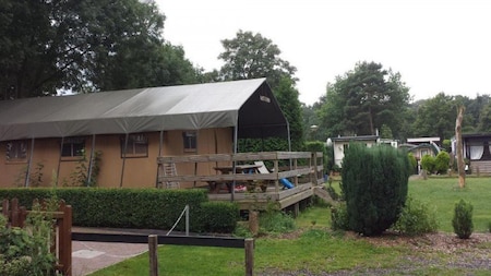 Buitenaanzicht - Camping Klein Canada