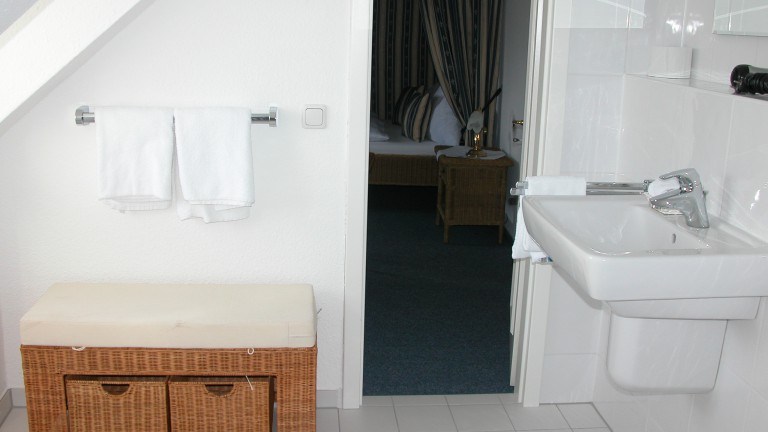 Badkamer - Burghaus en Villa Kronenburg