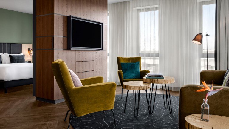 Suite - Renaissance Amsterdam Schiphol Airport Hotel