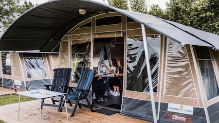 Vooraanzicht - Country Camp Nommerlayen Vooraanzicht - Country Camp Nommerlayen