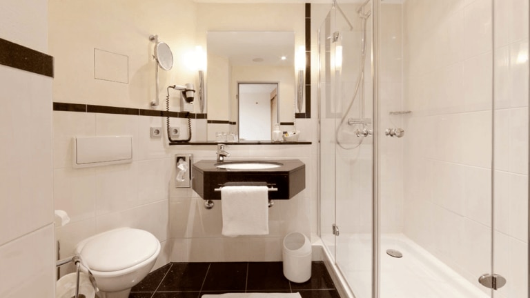 Standard Badezimmer – Ringhotel am Stadtpark