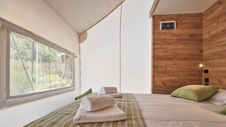 Schlafzimmer - EuroParcs Resort Kaatsheuvel