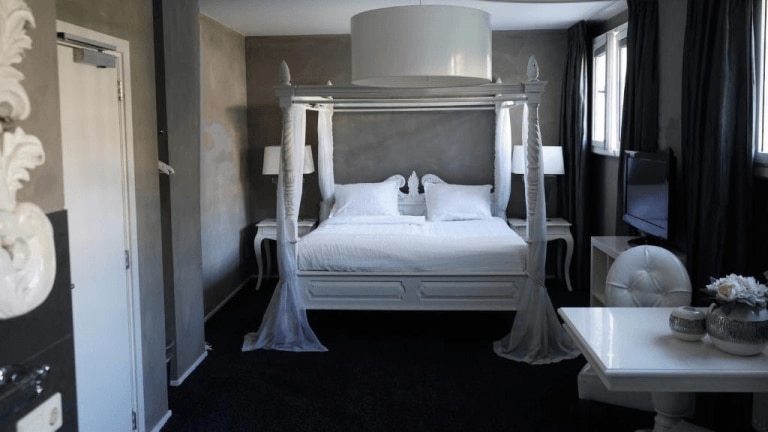 Celblok deluxe kamer - Huis van Bewaring