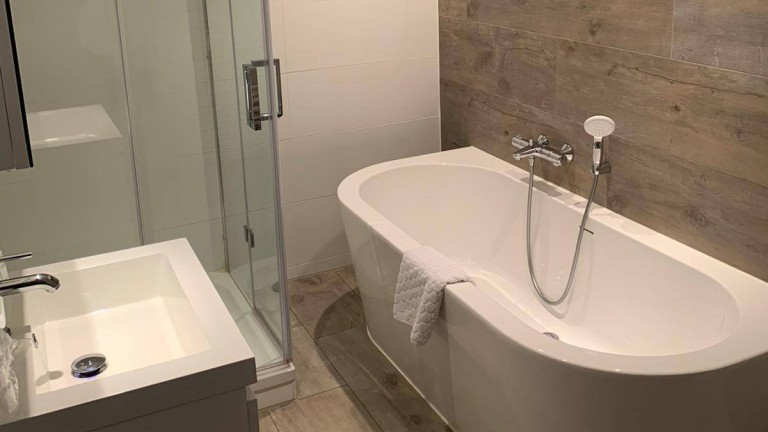 Deluxe kamer met bad - Hotel t Veerhuys