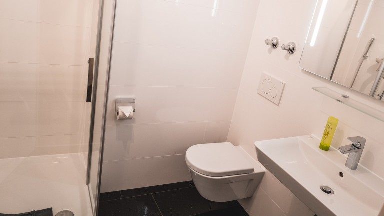 Badezimmer - Hotel Restaurant Zur Post