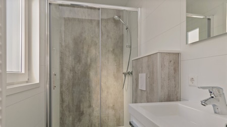 Badkamer - Vakantiepark de Kleine Belties Badkamer - Vakantiepark de Kleine Belties