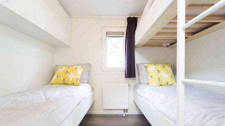 Slaapkamer - EuroParcs De Woudhoeve Slaapkamer - EuroParcs De Woudhoeve