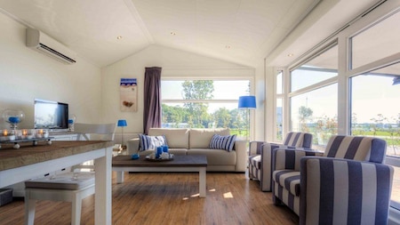 Wohnzimmer - TopParken Erholungspark Noordwijk Dünen