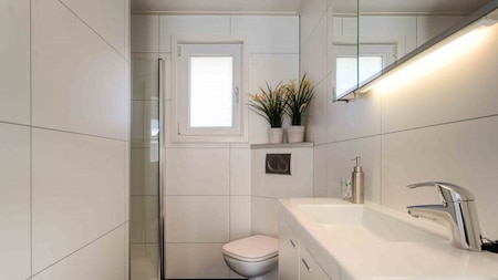 Badezimmer - EuroParcs Noordwijkse Duinen Badezimmer - EuroParcs Noordwijkse Duinen