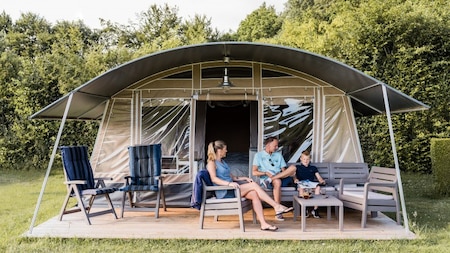 Vooraanzicht - Country Camp Domaine des Messires