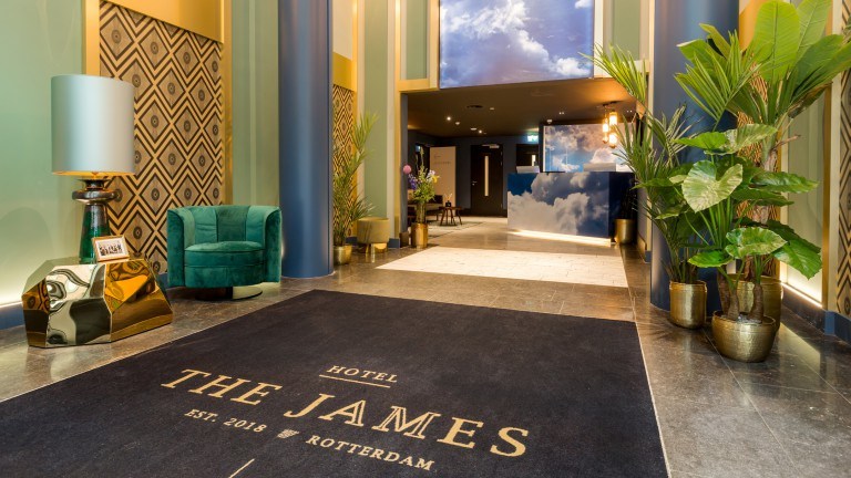 Eingang - The James Hotel Rotterdam
