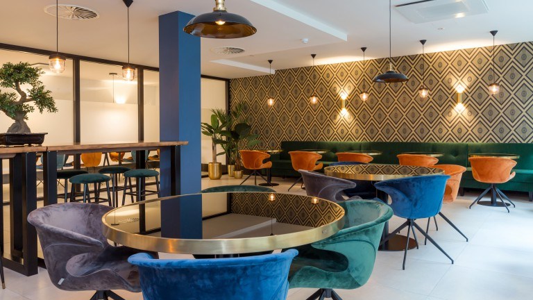 Aufenthaltsraum - The James Hotel Rotterdam