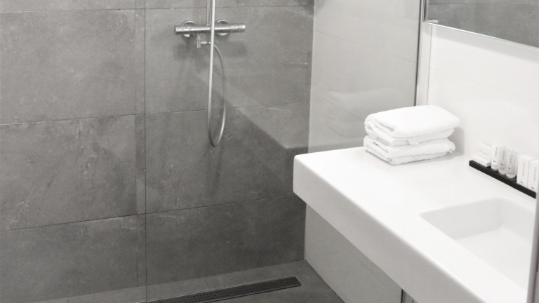 Badkamer - Van der Valk Hilversum - De Witte Bergen