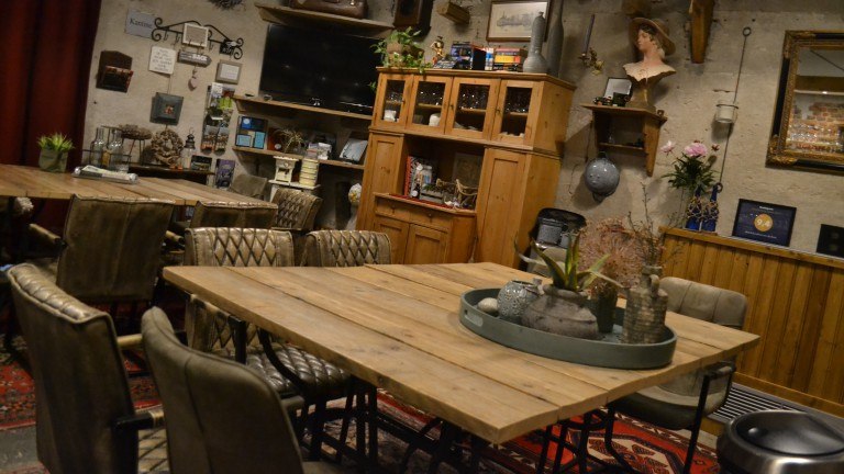 Ontbijtruimte - Bed and Breakfast Aan de Beek
