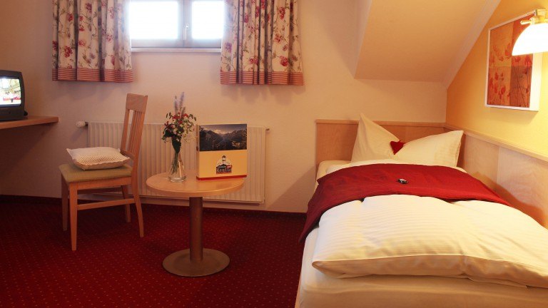 Eenpersoonskamer - Die Lilie - Hotel Garni