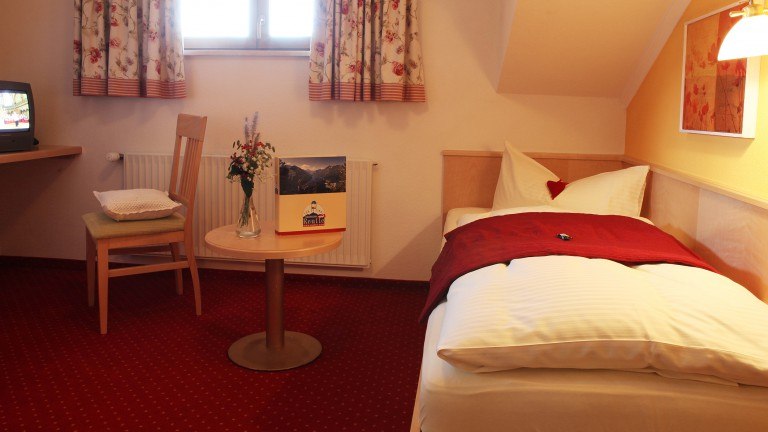 Hotelzimmer – Die Lilie – Hotel Garni