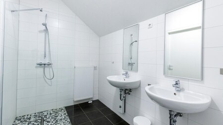 Badezimmer - Dormio Resort Eifeler Tor