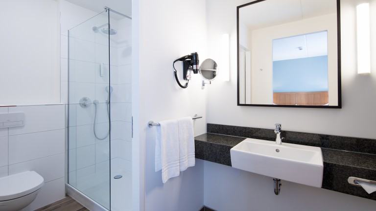 Badkamer deluxe kamer - Bilderberg Residence Groot Heideborgh