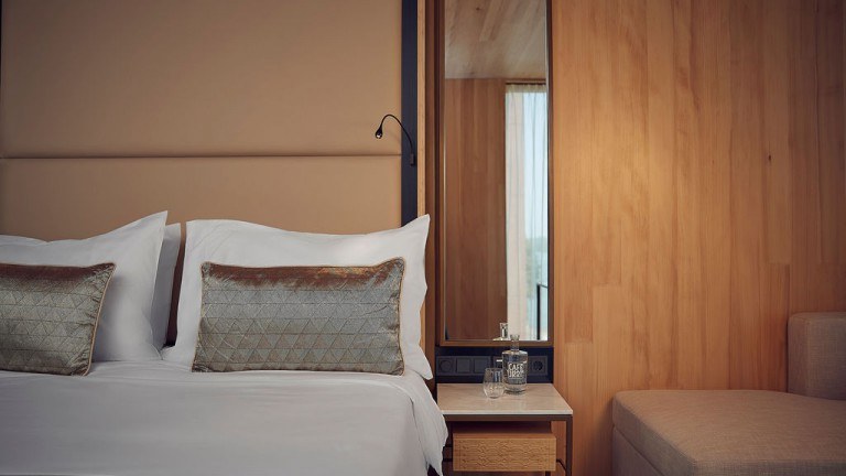 Superior kamer met douche, bad en balkon - Hotel Jakarta