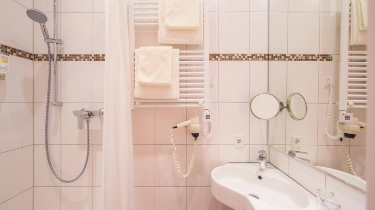 Standaardkamer - Hotel Karl Noss