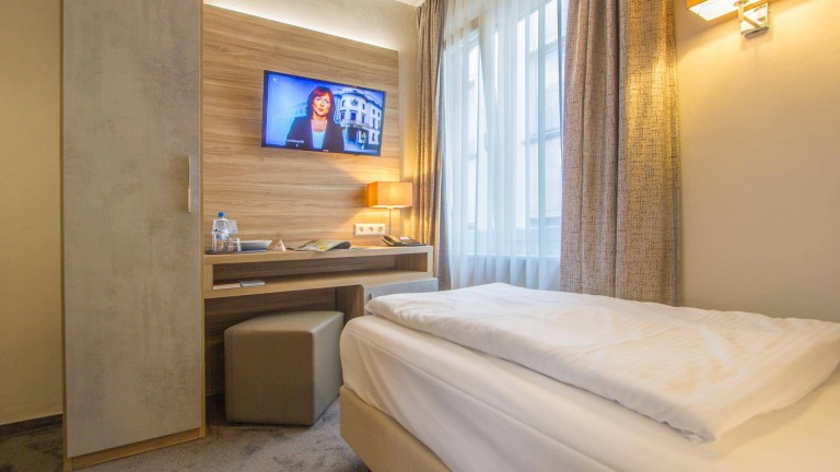 Eenpersoonskamer - Hotel Karl Noss