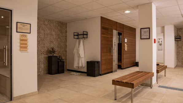 Wellness - Hotel am Kurpark Bad Hersfeld Wellness - Hotel am Kurpark Bad Hersfeld