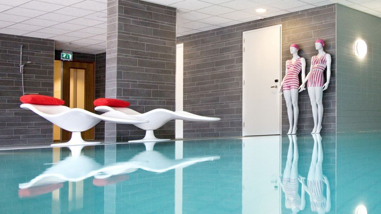 Zwembad - WestCord Fashion Hotel Amsterdam