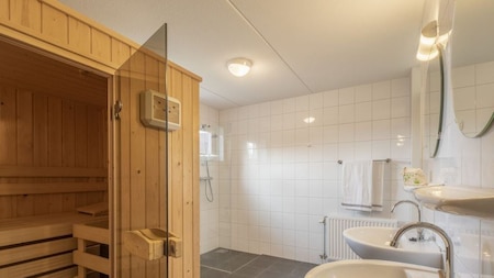 Badezimmer - Landal Waterparc Veluwemeer
