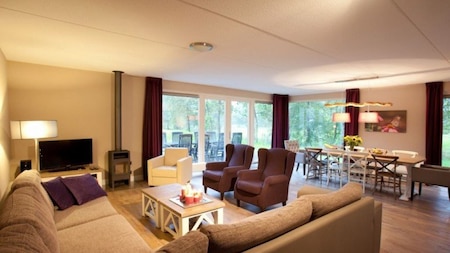 Woonkamer - Landal Aelderholt Woonkamer - Landal Aelderholt